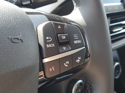 Used 2022 Ford Escape SEL w/ Technology Package AWD/4WD image 12