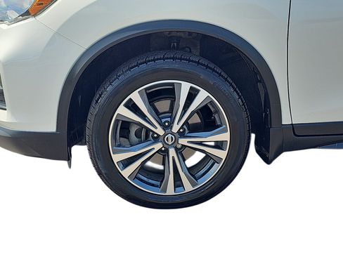 Used 2019 Nissan Rogue SV w/ Sun & Sound Touring Package FWD image 28