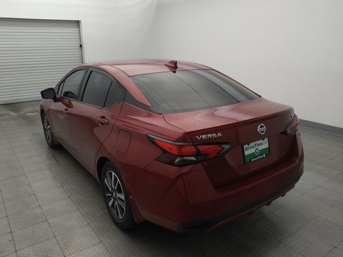 Used 2020 Nissan Versa SV FWD image 5