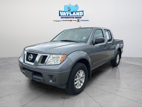 Used 2017 Nissan Frontier SV image 35