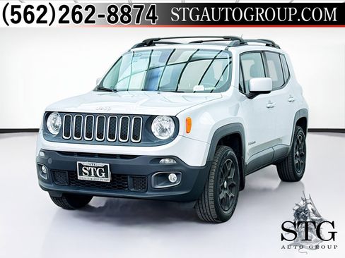 Used 2015 Jeep Renegade Latitude image 1