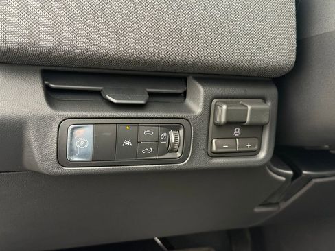 New 2026 GMC Sierra EV Elevation image 17