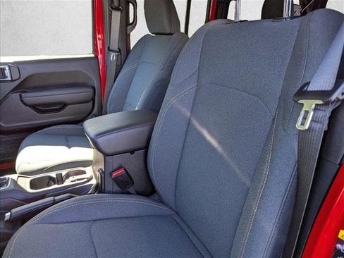 Used 2025 Jeep Wrangler Sport S w/ Convenience Group image 23