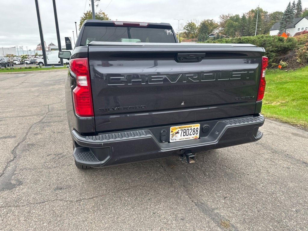Used 2023 Chevrolet Silverado 1500 Custom w/ LPO, Dark Essentials Package AWD/4WD image 17