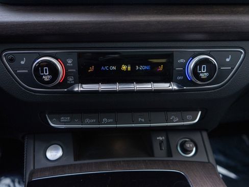 Used 2024 Audi Q5 2.0T Premium Plus AWD/4WD image 21