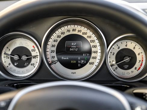 Used 2014 Mercedes-Benz E 350 Sedan w/ Premium 1 Package image 18