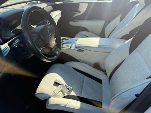 Used 2020 Lexus LS 500 F Sport AWD/4WD image 7