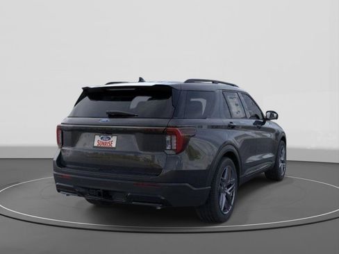 New 2026 Ford Explorer ST-Line w/ ST-Line Street Pack RWD image 8