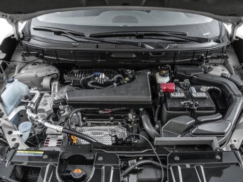 Used 2016 Nissan Rogue SL image 15