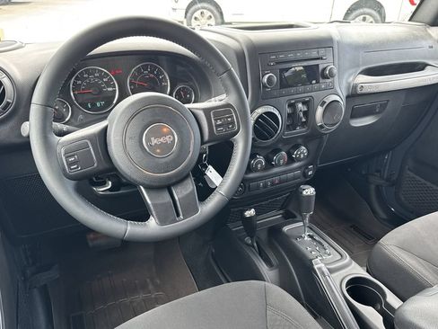 Used 2016 Jeep Wrangler Unlimited Sport w/ Quick Order Package 24S AWD/4WD image 22