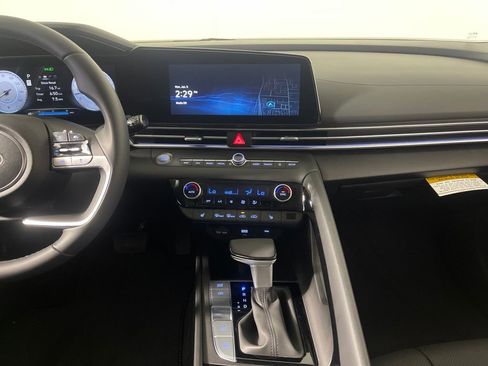 New 2026 Hyundai Elantra Limited FWD image 16