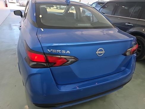 Used 2024 Nissan Versa SV w/ Trunk Package image 7