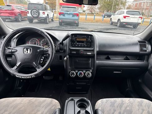 Used 2004 Honda CR-V EX image 16