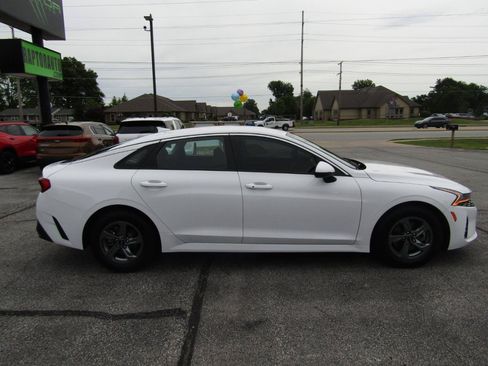 Used 2023 Kia K5 LXS FWD image 9