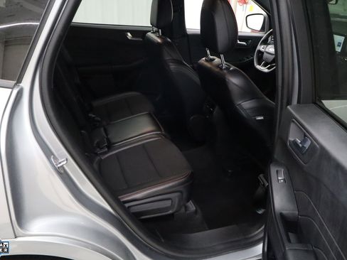 Used 2024 Ford Escape ST-Line w/ Cold Weather Package image 27