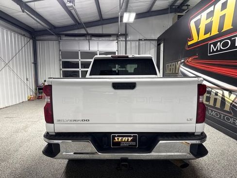 Used 2025 Chevrolet Silverado 2500 LT AWD/4WD image 18