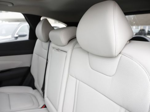 New 2026 Hyundai Tucson Limited image 17