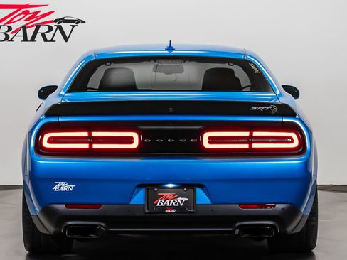 Used 2023 Dodge Challenger SRT Hellcat image 4