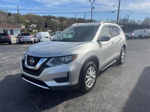 Used 2019 Nissan Rogue S w/ Special Edition Package image 9