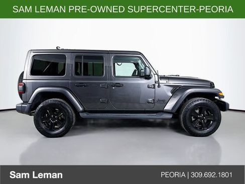 Used 2020 Jeep Wrangler Unlimited Sahara image 8