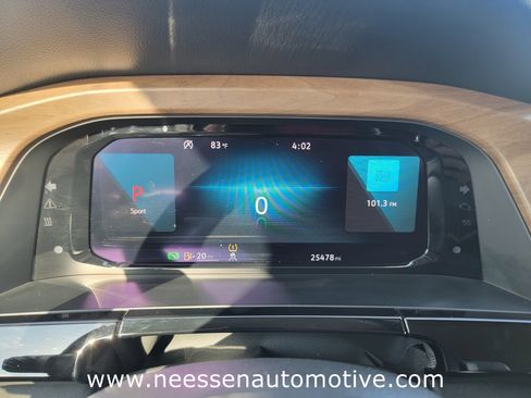 Used 2024 Volkswagen Atlas SE image 21