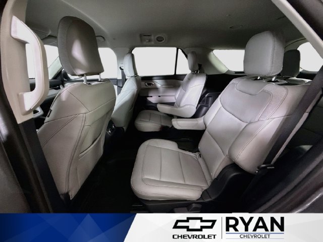 Used 2026 Ford Explorer Active w/ Active Comfort Package AWD/4WD image 24