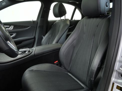 Used 2020 Mercedes-Benz E 350 4MATIC Sedan image 15