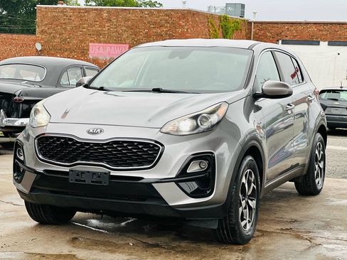 Used 2020 Kia Sportage LX AWD/4WD image 3