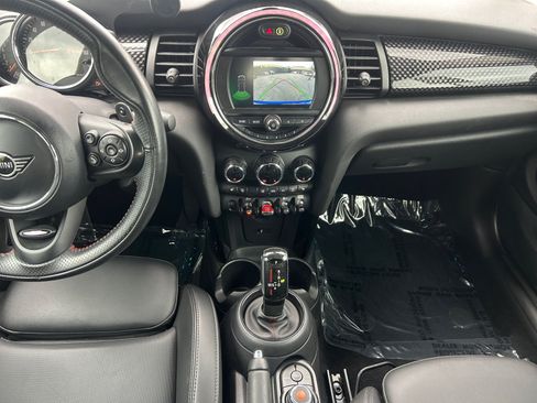 Used 2020 MINI Cooper S FWD image 11