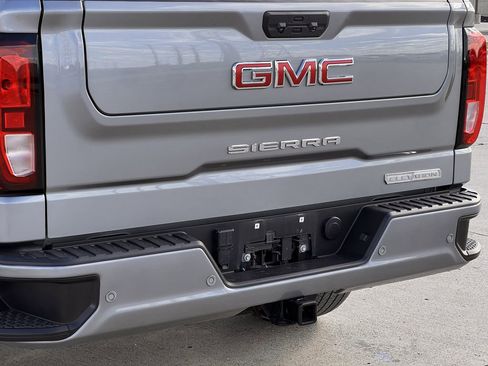 Used 2024 GMC Sierra 1500 Elevation w/ Elevation Premium Package image 8