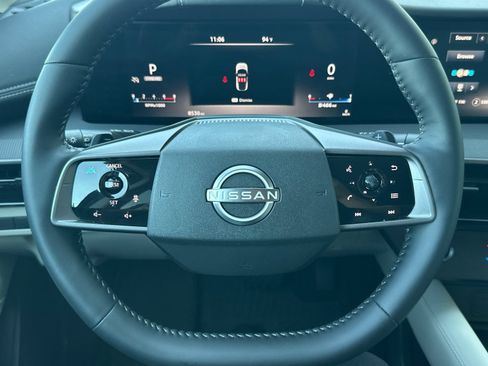Certified 2025 Nissan Murano SV AWD/4WD image 21