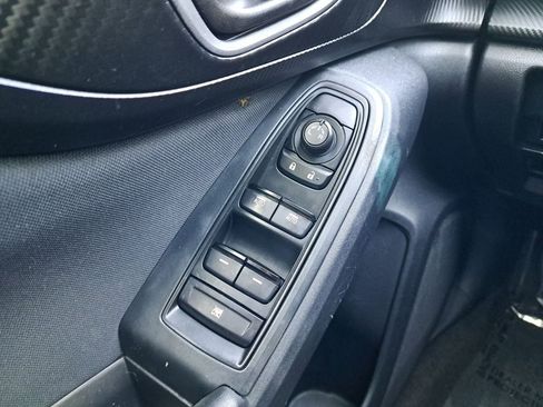 Used 2017 Subaru Impreza 2.0i image 32