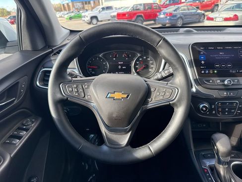 Used 2024 Chevrolet Equinox LT AWD/4WD image 15