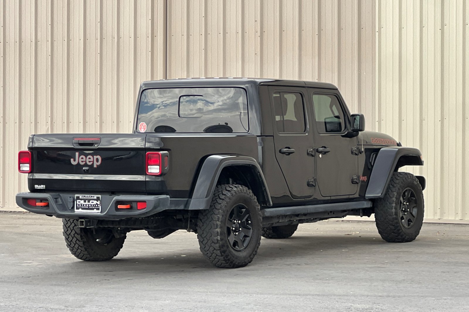 Used 2023 Jeep Gladiator Mojave w/ Cold Weather Group AWD/4WD image 7