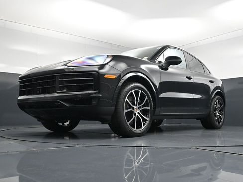 New 2026 Porsche Cayenne Coupe AWD/4WD image 20