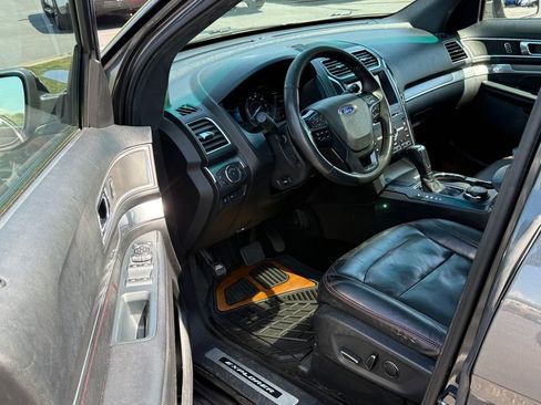 Used 2016 Ford Explorer Sport w/ Equipment Group 401A image 10
