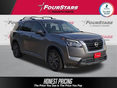 Used 2022 Nissan Pathfinder SV