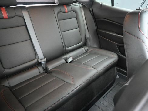 Used 2025 Chevrolet Trax RS w/ Sunroof Package FWD image 29