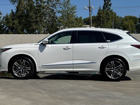 Certified 2025 Acura MDX SH-AWD w/ Advance Package image 10