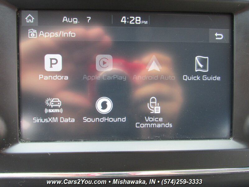 Used 2017 Kia Sedona LX w/ LX Essentials Premium Package FWD image 31
