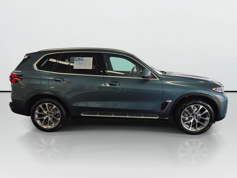 Used 2026 BMW X5 xDrive40i AWD/4WD image 2