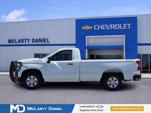 Used 2019 Chevrolet Silverado 1500 W/T w/ WT Convenience Package AWD/4WD image 3