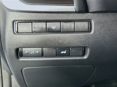 Used 2021 Nissan Rogue SL FWD image 10
