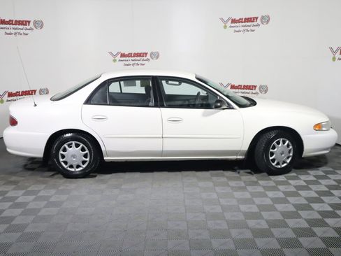 Used 2003 Buick Century Custom image 3