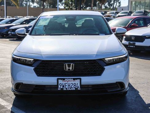 Certified 2025 Honda Accord LX image 17