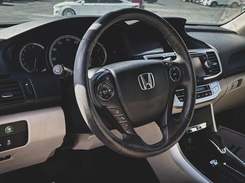 Used 2013 Honda Accord EX-L image 2