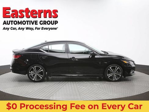 Used 2023 Nissan Sentra SR w/ SR Premium Package FWD image 46