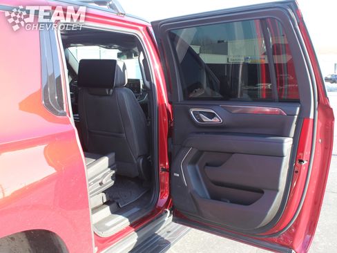 Certified 2024 Chevrolet Suburban RST w/ Luxury Package image 26