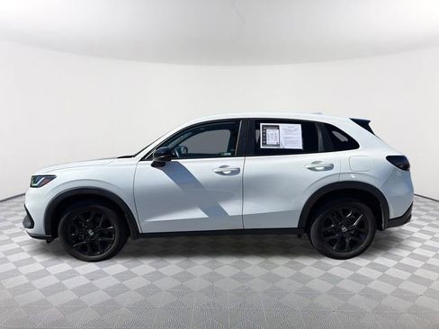 Used 2023 Honda HR-V Sport image 8