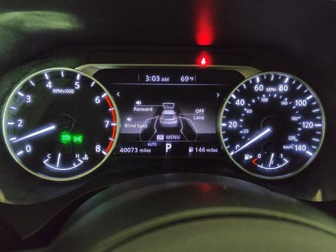 Used 2021 Nissan Rogue S AWD/4WD image 23